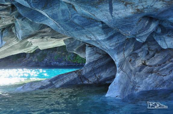 Interior da Catedral de Mármore, no lago General Carrera, região de Puerto Rio Tranquilo, na Carretera Austral, sul do Chile